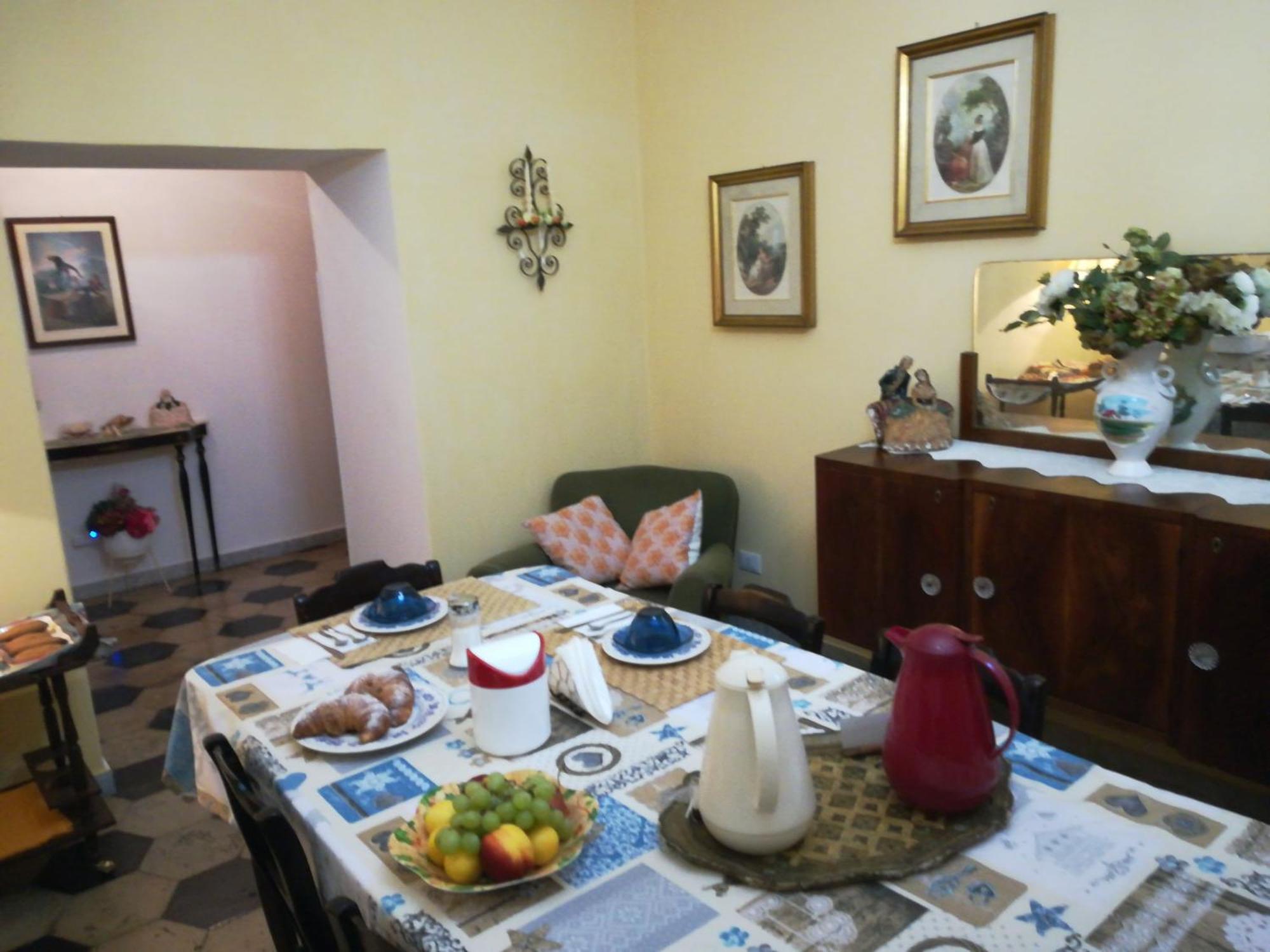 テッラチーナ Angelina Antica Dimora Bed & Breakfast エクステリア 写真