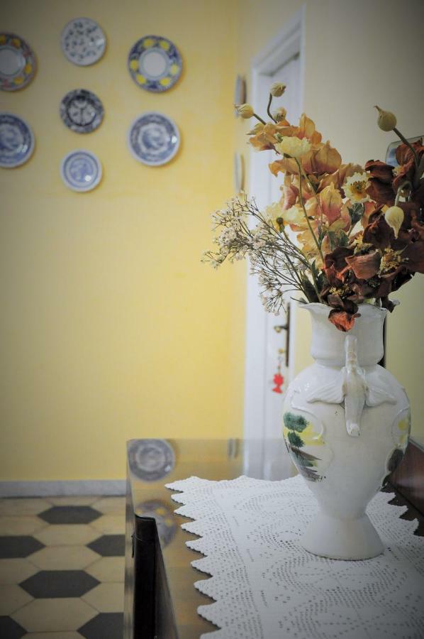 テッラチーナ Angelina Antica Dimora Bed & Breakfast エクステリア 写真